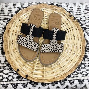 Blowfish Vegan Bucketlist Whitesands Pixie Leopard Slide Sandal Womens Size 8.5